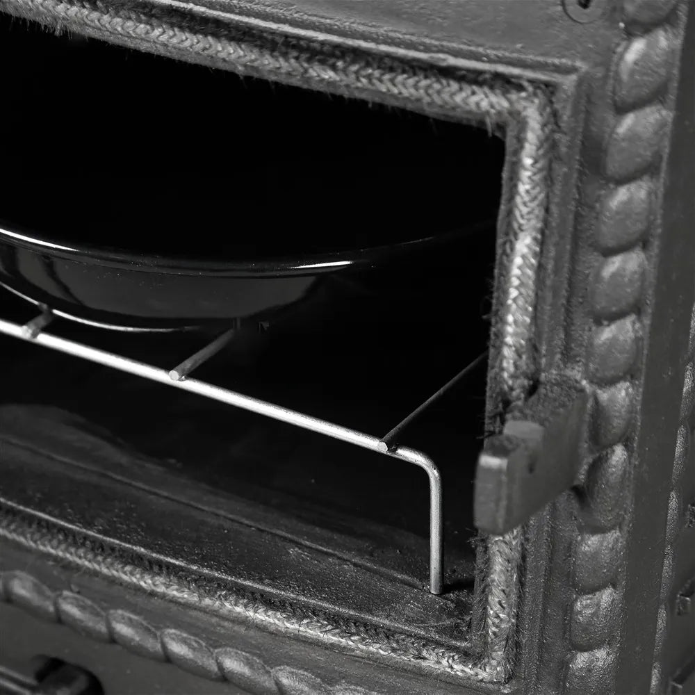 Lux Retro Black Cast Iron Stove - CastingFire